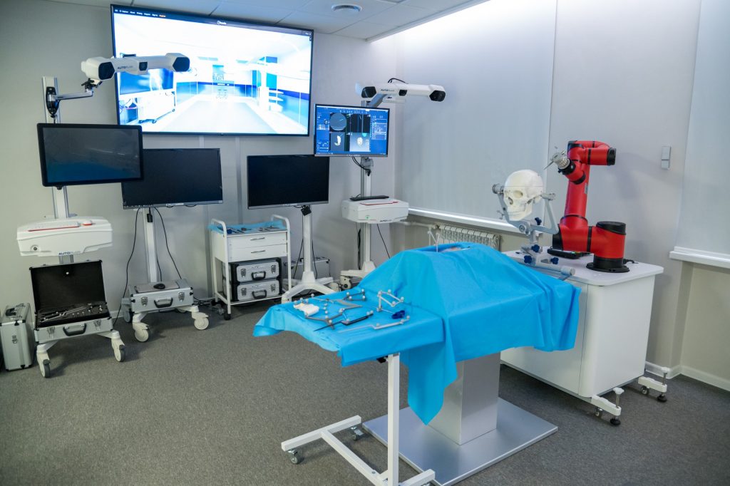 Систему хирургической навигации AUTOPLAN высоко оценили на конференции нейрохирургов в Астрахани